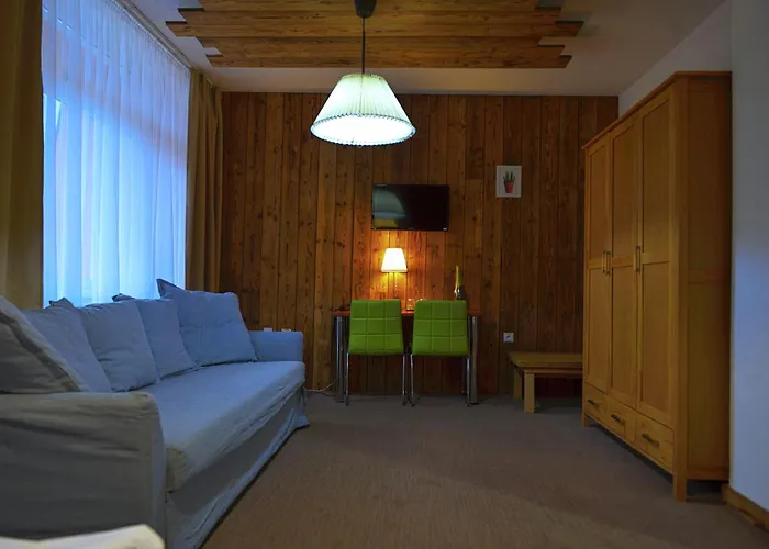 מלון Hotel Osrblie